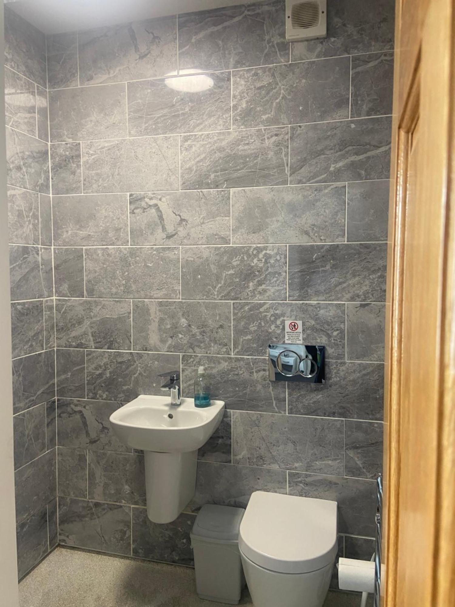 Bero With A Hot Tub & A Large Garden! * Withernsea